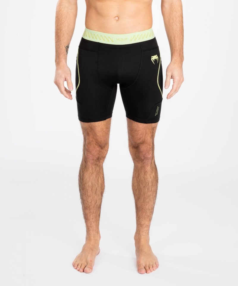 Short Venum Fusion 2.0 Vale Tudo Homme Noir Jaune  | NYG-6028382