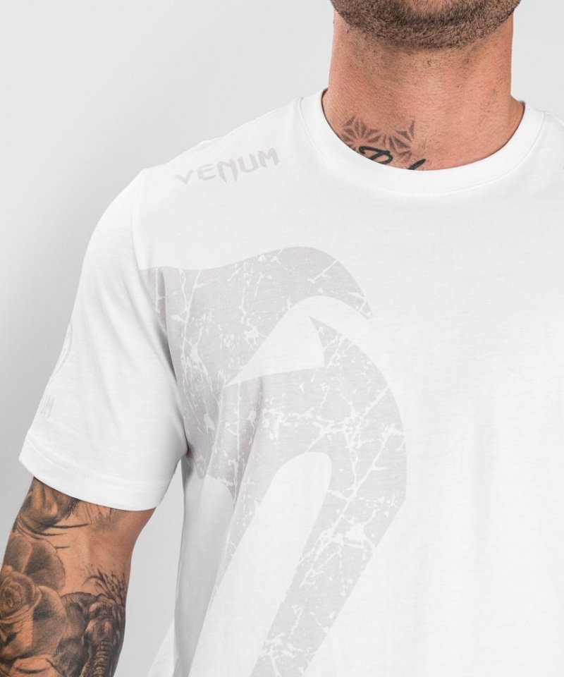 T Shirts Venum GIANT T-SHIRT Regular Fit Homme Blanche  | MZL-2355622