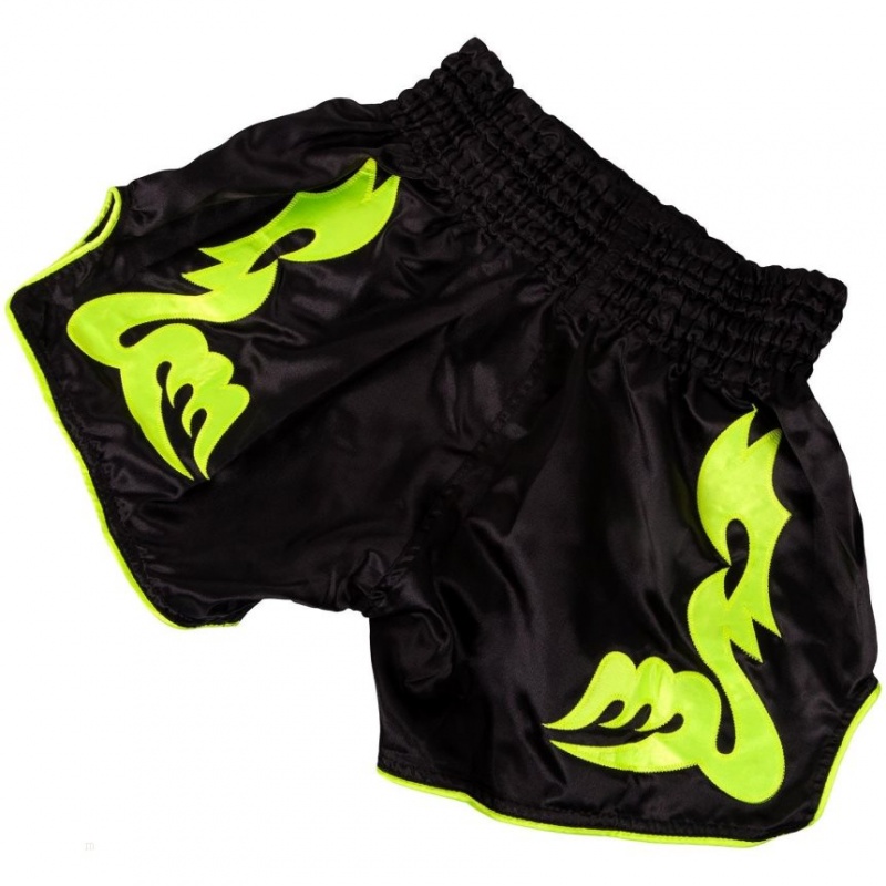 Short Venum Bangkok Inferno Muay Thai Boxing Homme Noir Jaune  | UGC-1851011