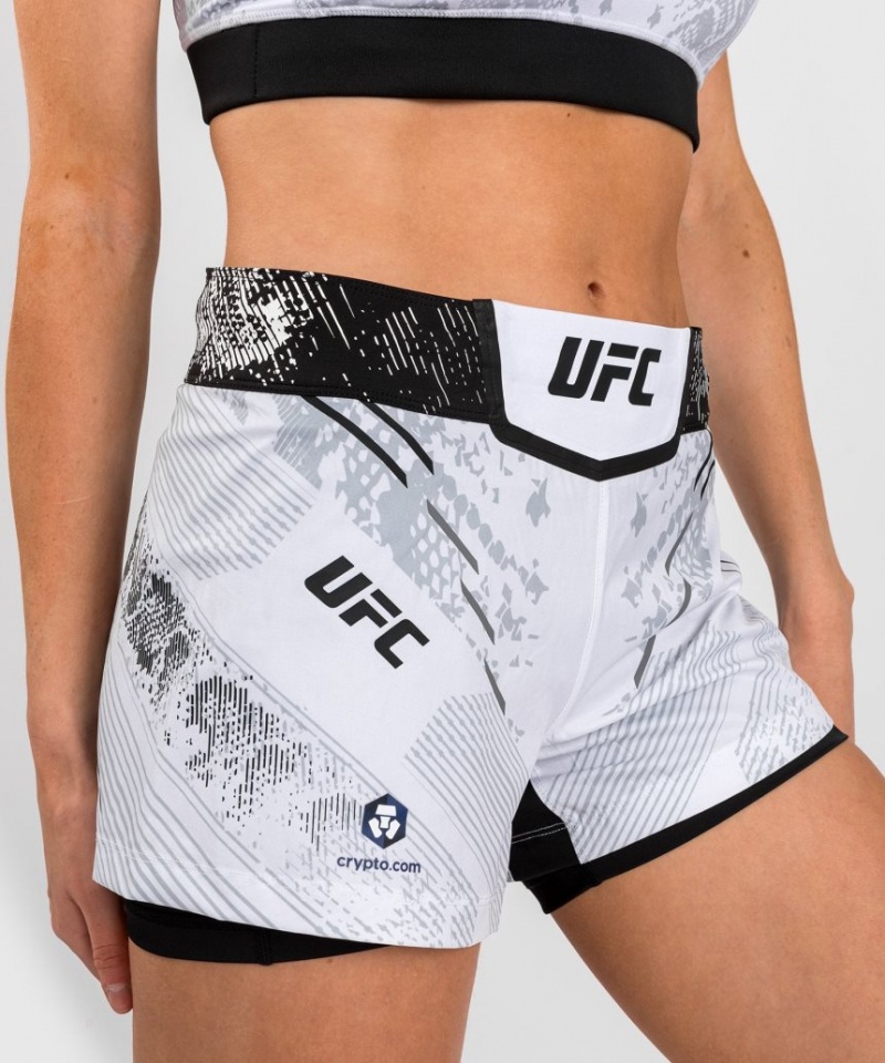 Short Venum UFC Adrenaline by Authentic Fight Night Fight Femme Blanche  | QUN-7431427