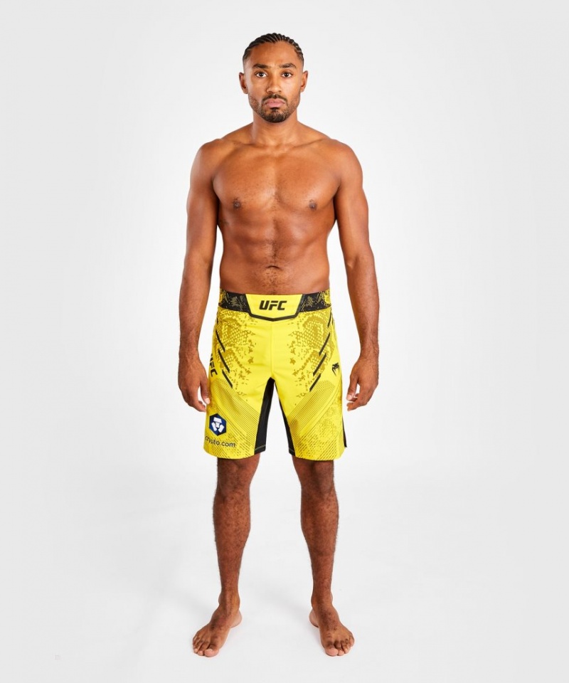 Short Venum UFC Adrenaline by Authentic Fight Night Fight Long Fit Homme Jaune  | YTT-8157076