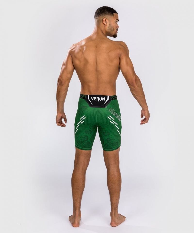 Short Venum UFC Adrenaline by Authentic Fight Night Vale Tudo Homme Vert  | NRR-2146967