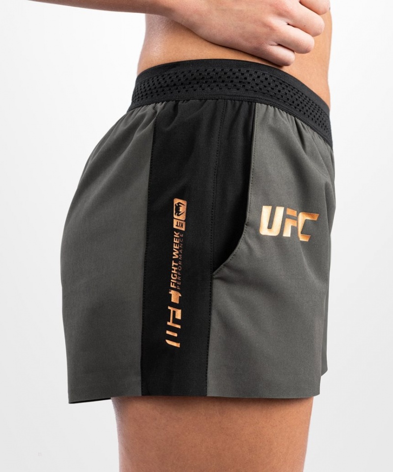 Short Venum UFC Adrenaline by Fight Week Performance Femme Kaki  | NET-4453632