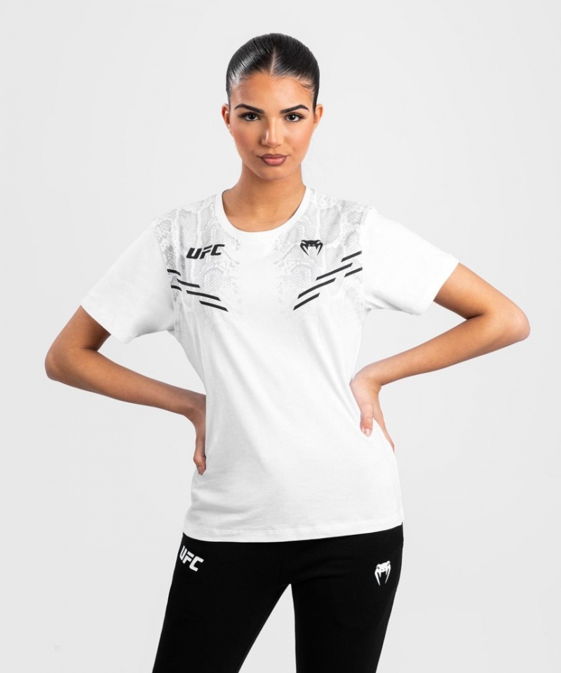 T Shirts Venum UFC Adrenaline by Replica Corta-sleeve Femme Blanche  | BET-8222694