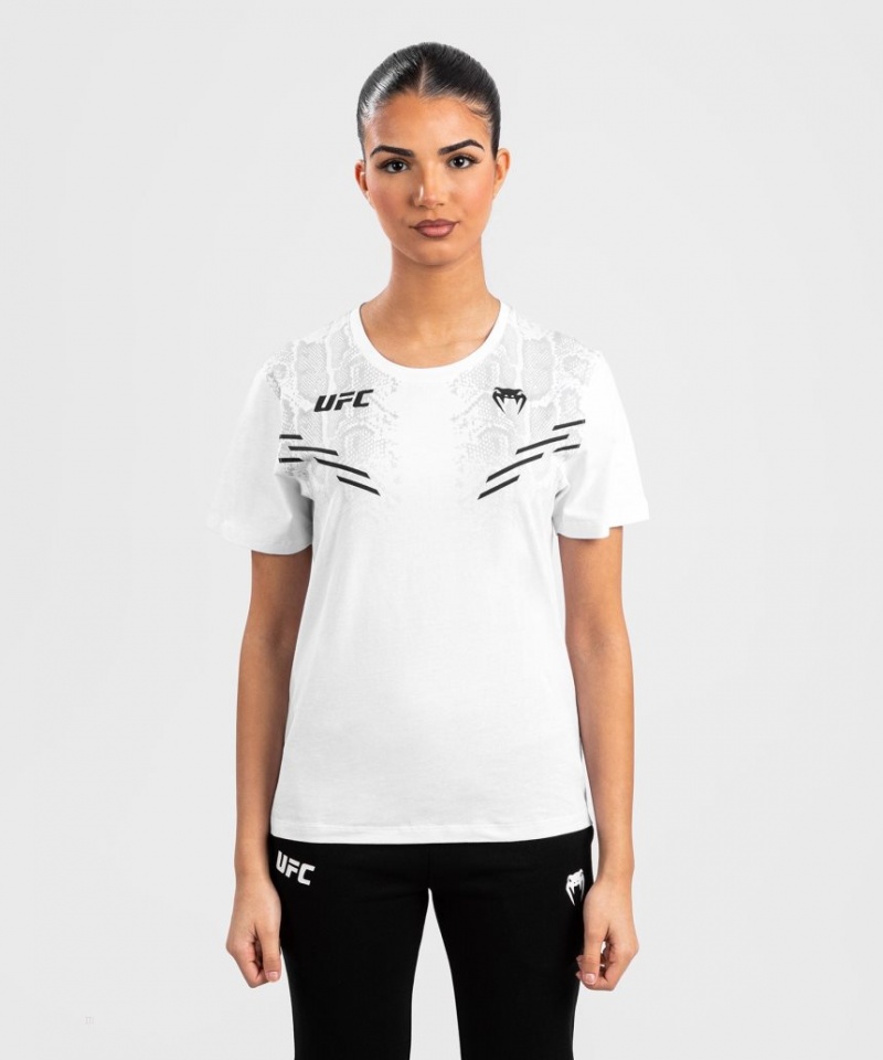 T Shirts Venum UFC Adrenaline by Replica Corta-sleeve Femme Blanche  | BET-8222694