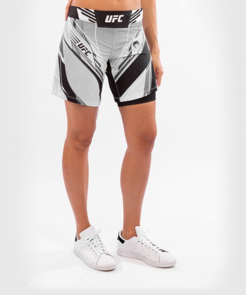 Short Venum UFC Authentic Fight Night Long Fit Femme Blanche  | SFQ-4697210