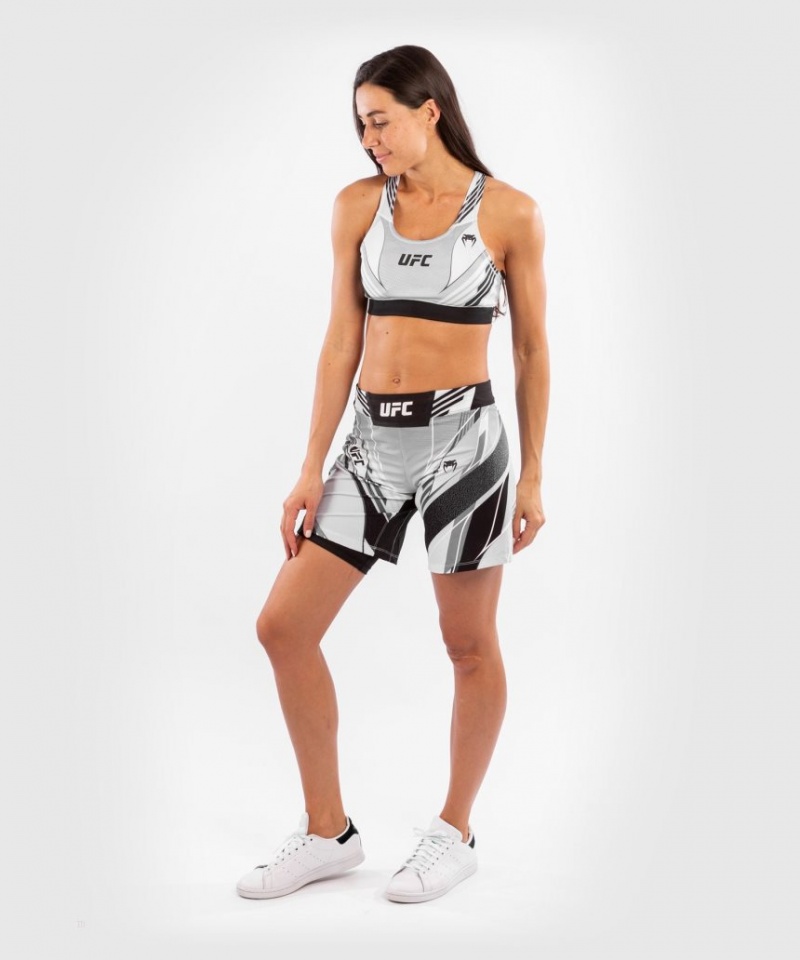 Short Venum UFC Authentic Fight Night Long Fit Femme Blanche  | SFQ-4697210