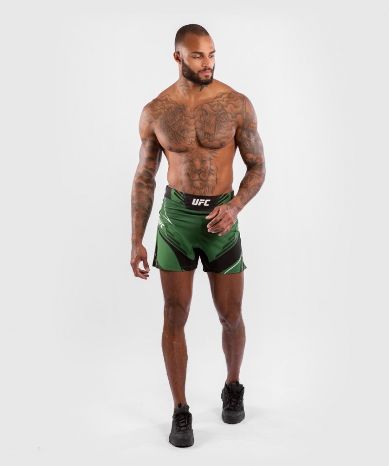 Short Venum UFC Authentic Fight Night Corta Fit Homme Vert  | ASI-7116173