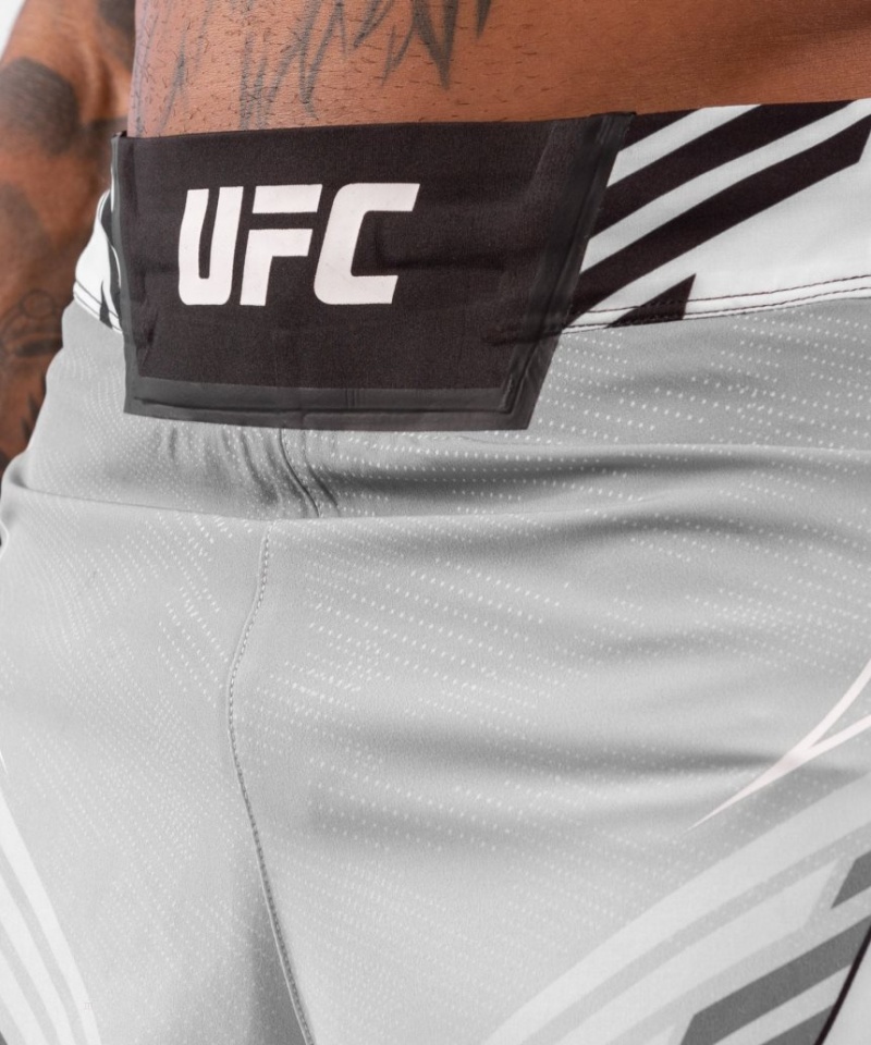 Short Venum UFC Authentic Fight Night Corta Fit Homme Blanche  | FHU-5544828