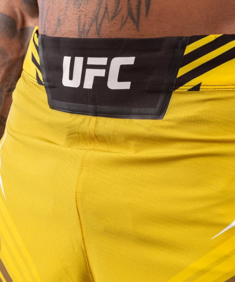 Short Venum UFC Authentic Fight Night Corta Fit Homme Jaune  | RPT-9370400