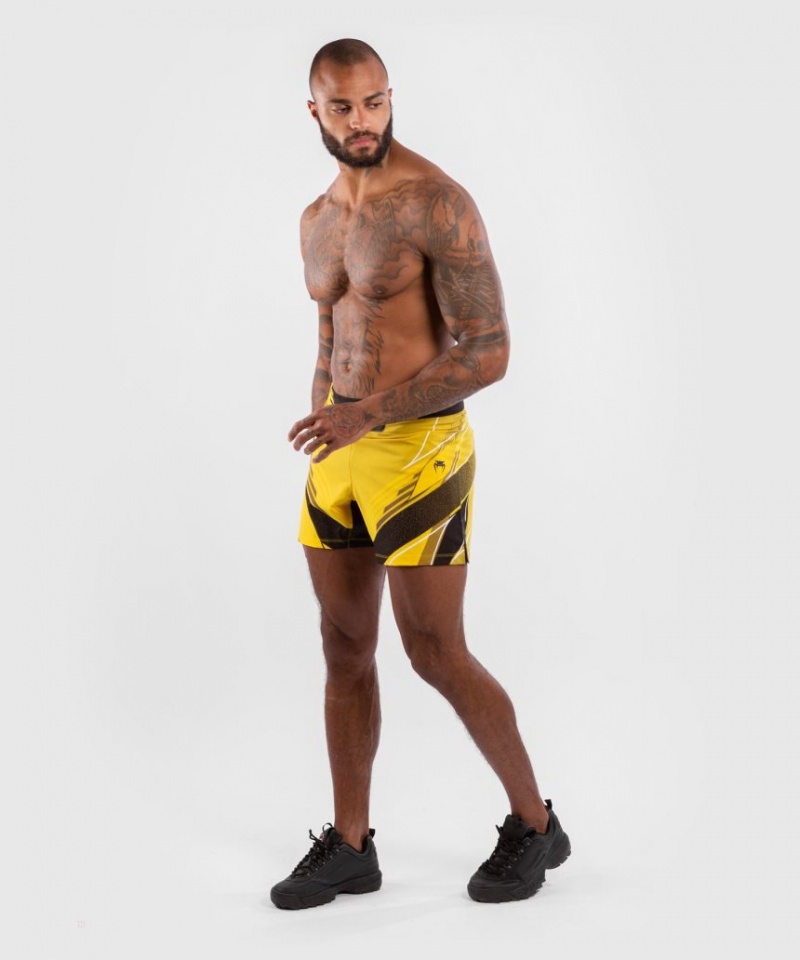 Short Venum UFC Authentic Fight Night Corta Fit Homme Jaune  | RPT-9370400