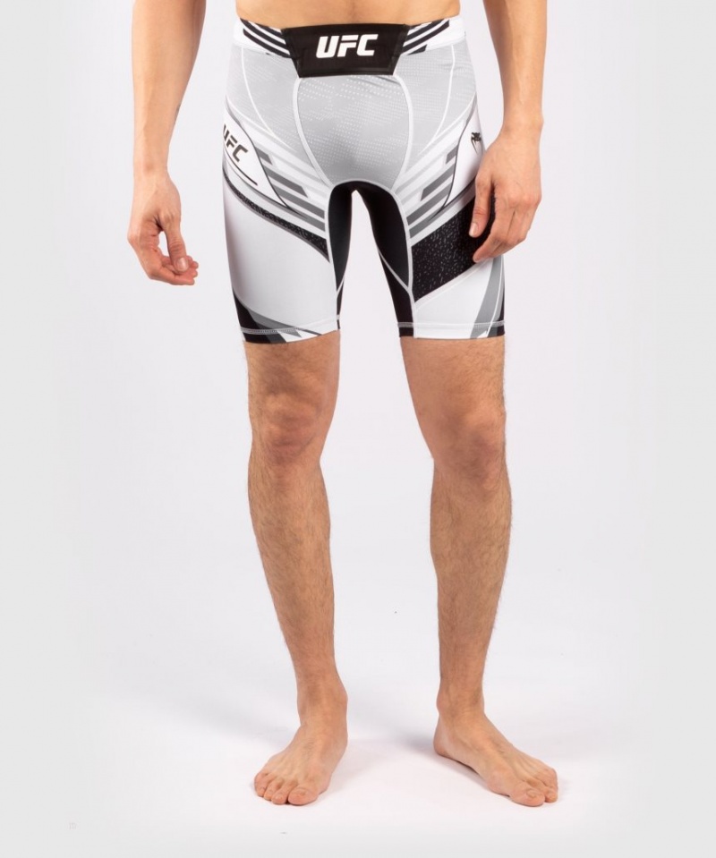 Short Venum UFC Authentic Fight Night Vale Tudo Long Fit Homme Blanche  | QDX-8468908