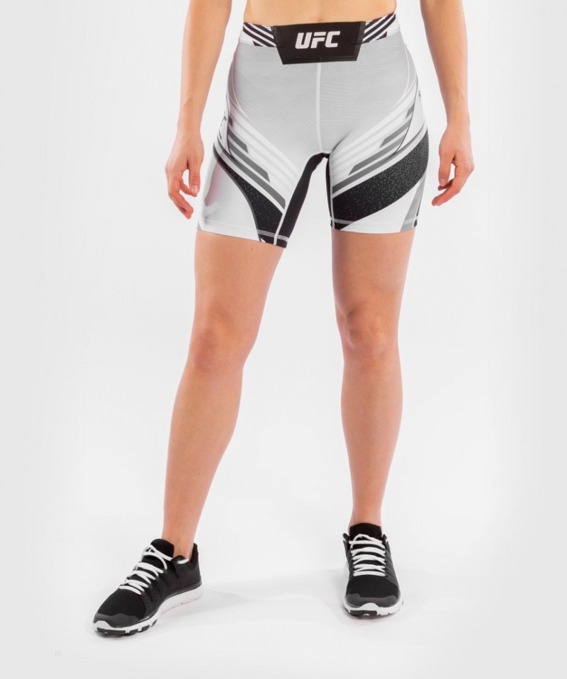 Short Venum UFC Authentic Fight Night Vale Tudo Long Fit Femme Blanche  | ZUY-6812715