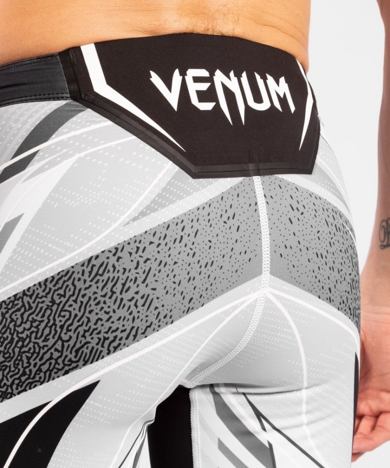 Short Venum UFC Authentic Fight Night Vale Tudo Corta Fit Homme Blanche  | UPH-7459170