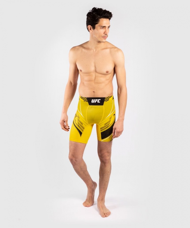 Short Venum UFC Authentic Fight Night Vale Tudo Corta Fit Homme Jaune  | DJR-7590094