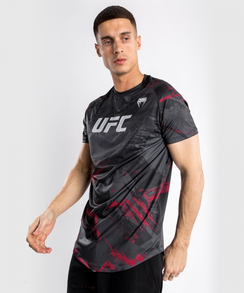 T Shirts Venum UFC Authentic Fight Week 2.0 Dry Tech Homme Noir  | NFA-9589569