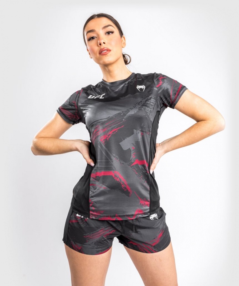 T Shirts Venum UFC Authentic Fight Week 2.0 Dry Tech Femme Noir Rouge  | KVB-0345134