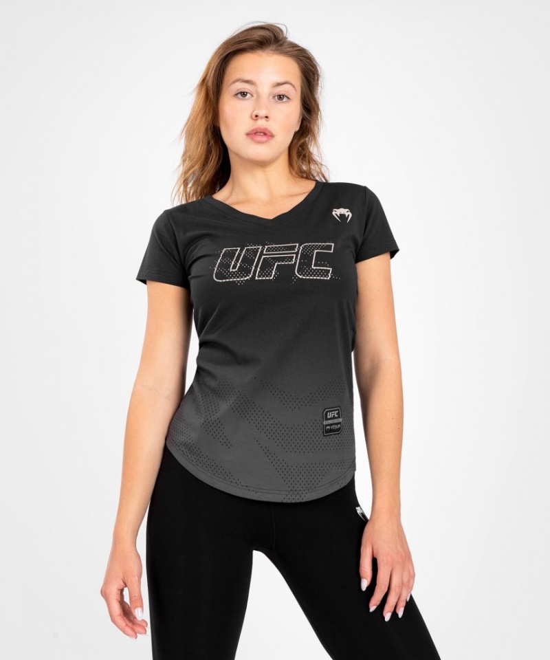 T Shirts Venum UFC Authentic Fight Week Corta Sleeve Femme Noir  | ALH-9757772