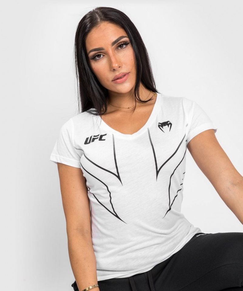 T Shirts Venum UFC Fight Night 2.0 Replica Femme Blanche  | QZX-6289395