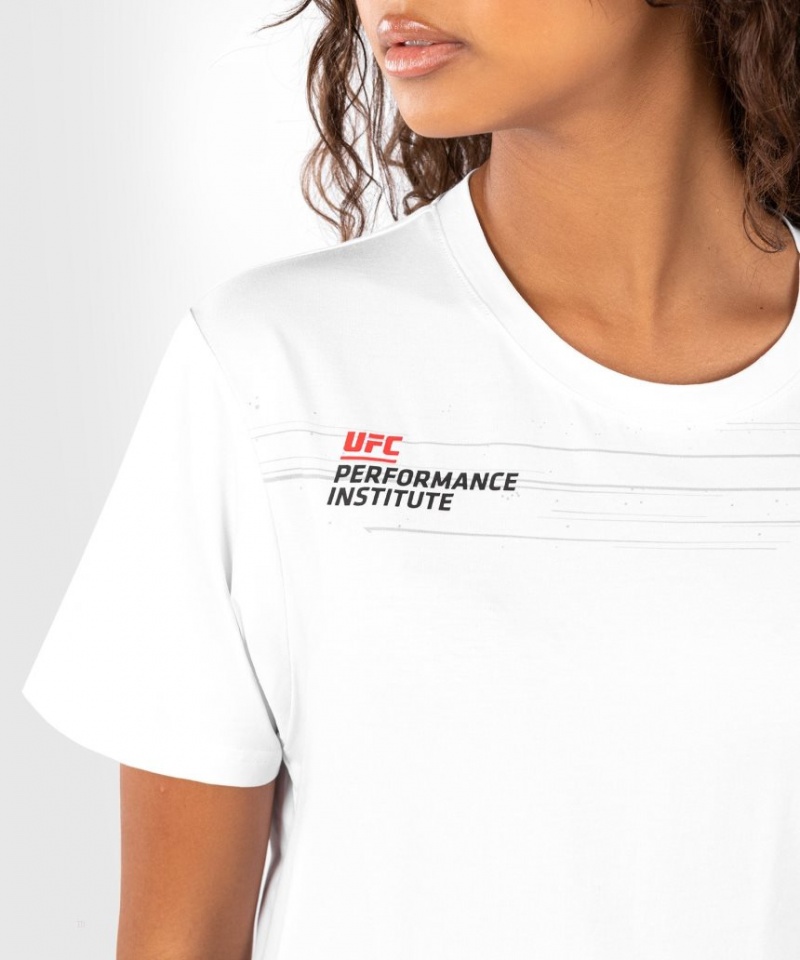 T Shirts Venum UFC Performance Institute 2.0 Femme Blanche  | TWB-5285599