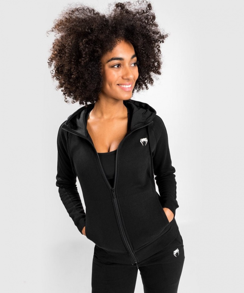 Sweat a Capuche Venum Essential Femme Noir  | ZBD-3611101